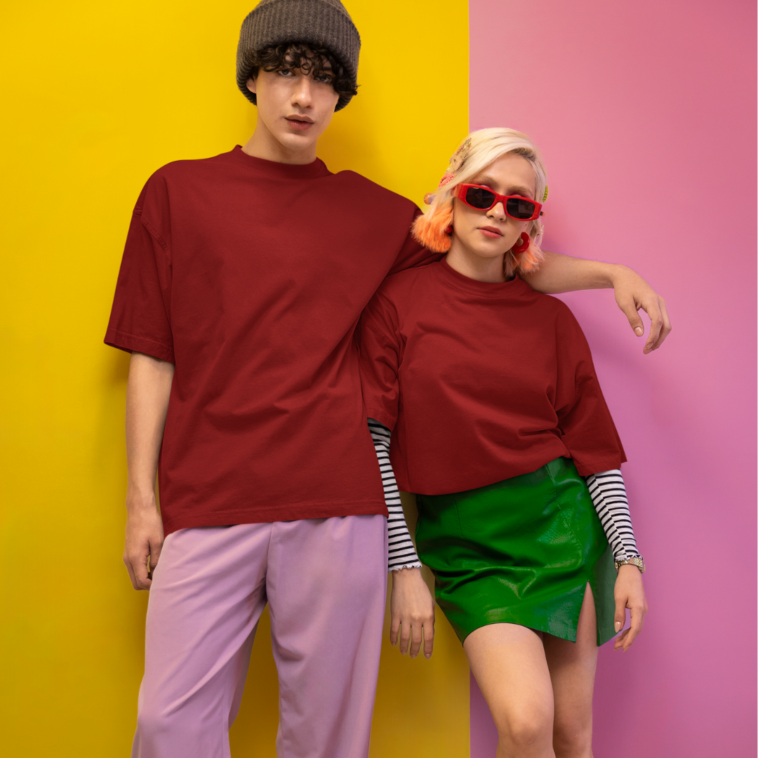 Unisex Oversized Classic T-Shirt in Maroon with Double-Stitched Seams - Oversized T-Shirt